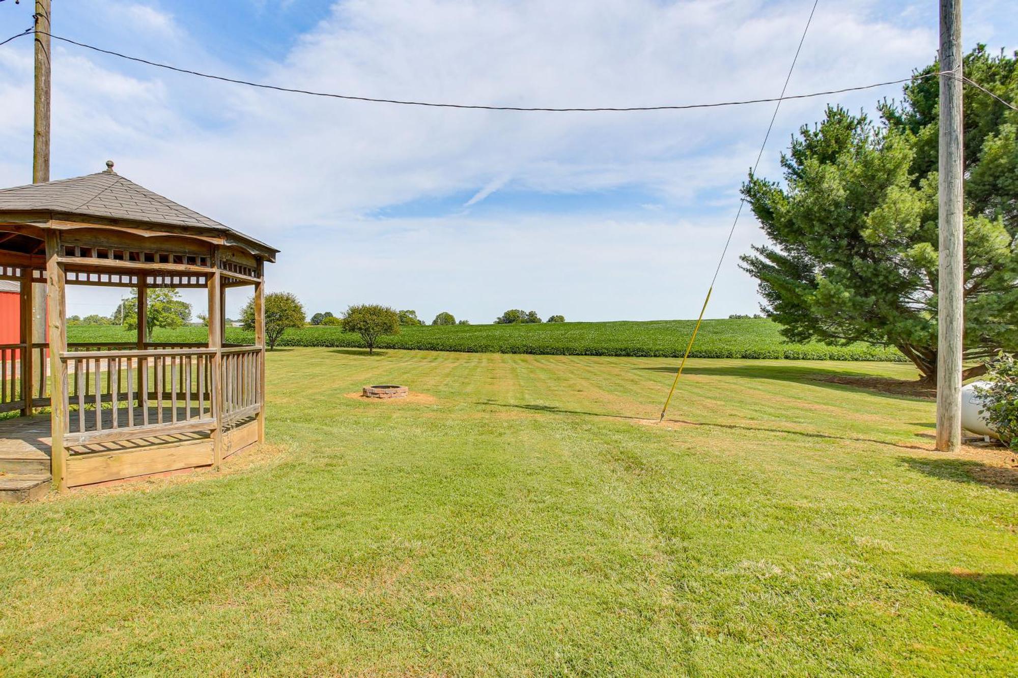 Tennessee Family Farmhouse On 2 Acres! Vila Portland Exterior foto